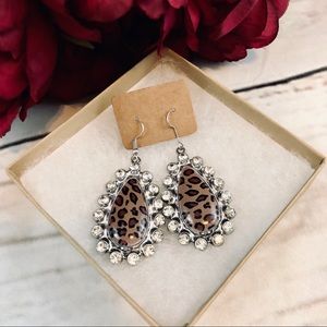 Leopard silver crystal dangle earrings!